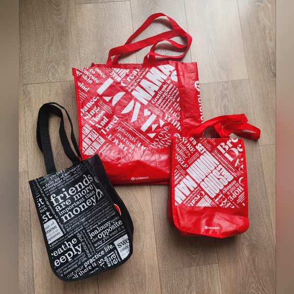 4/$45 - Lululemon reusable tote bags set of three - Picture 1 of 12